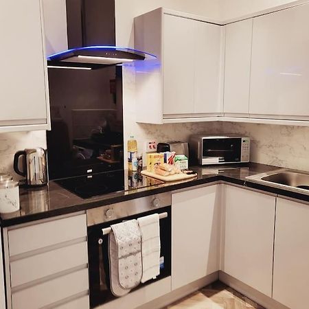 High Street, 2 Bed, Newly Refurb Apartment Leamington Spa Luaran gambar