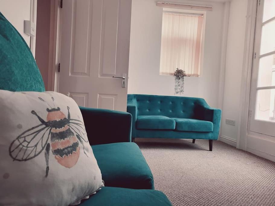 High Street, 2 Bed, Newly Refurb Apartment Leamington Spa Luaran gambar
